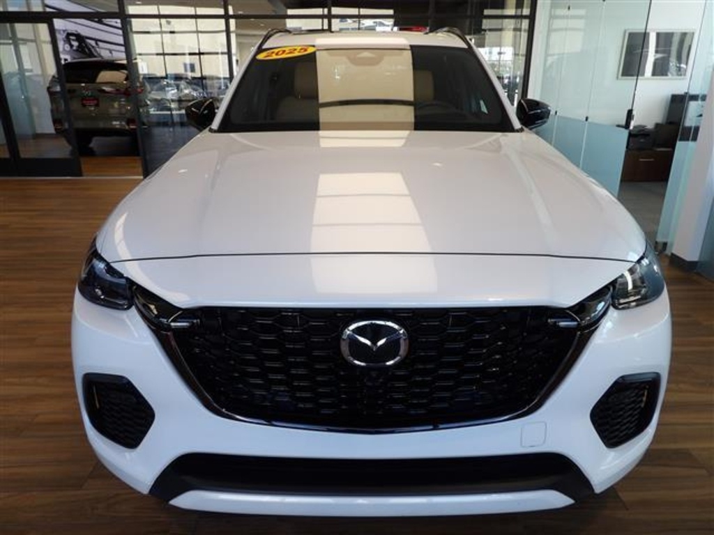 2025 Mazda CX-70 3.3 Turbo Premium Plus photo 2