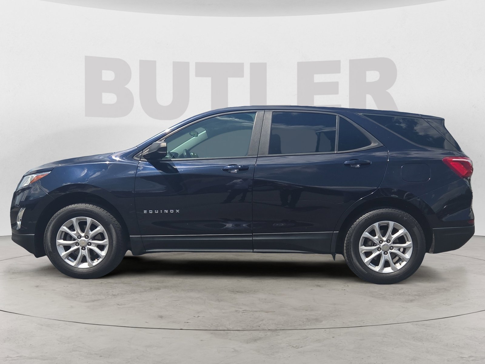 Used 2020 Chevrolet Equinox LS with VIN 3GNAXSEV9LS587934 for sale in Ashland, OR