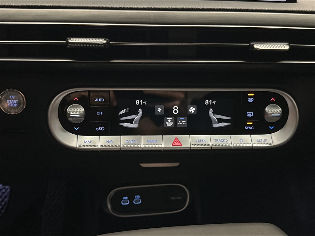 2026 Genesis GV60 AWD photo 21
