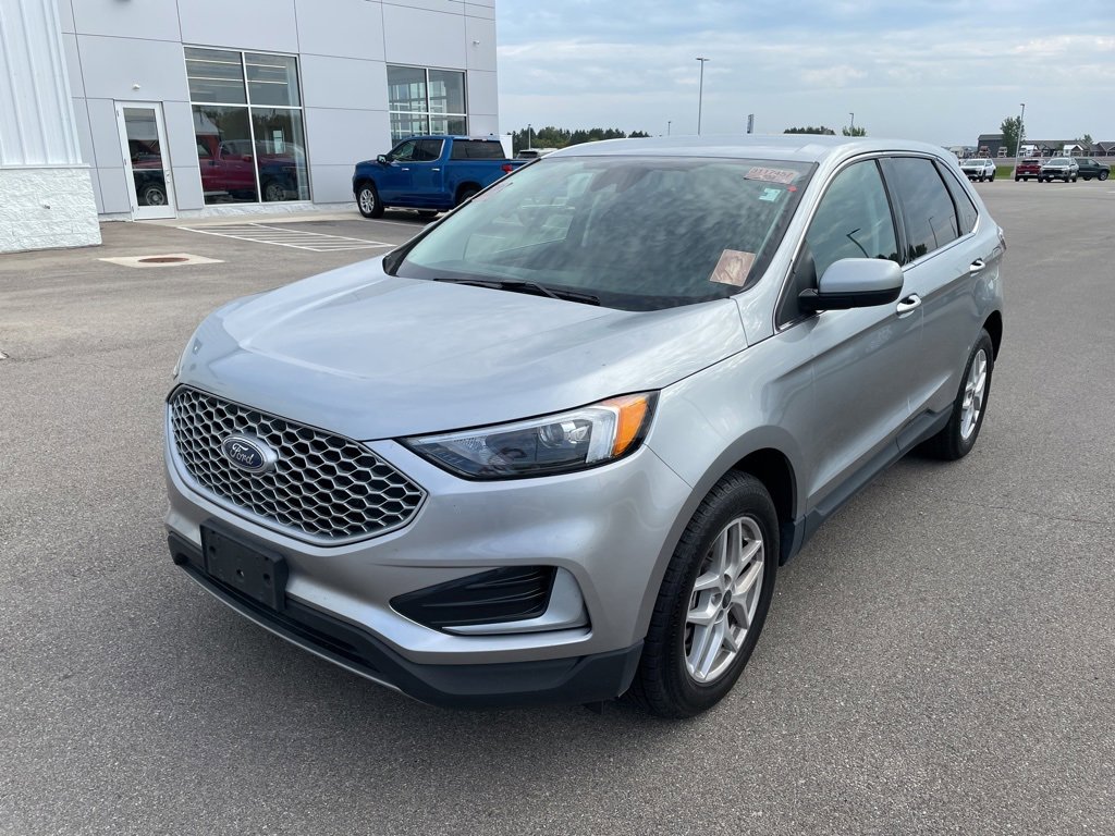 2024 Ford Edge SEL photo 18