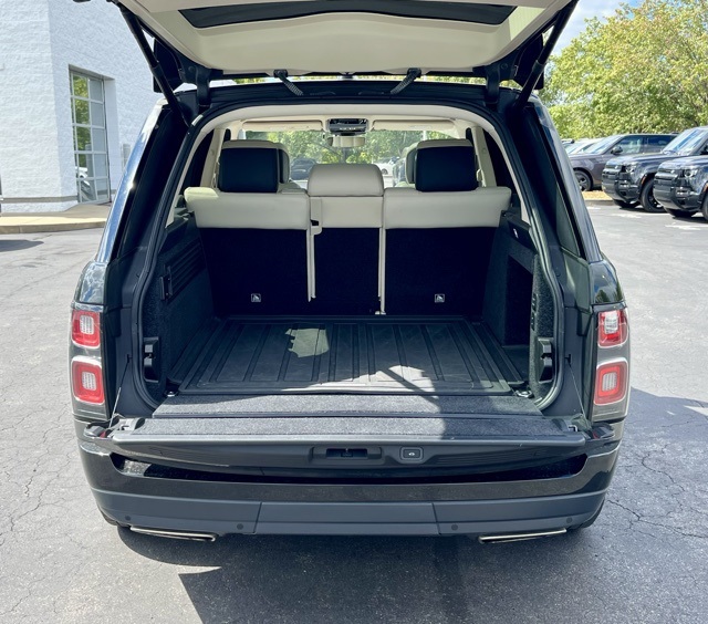 2019 Land Rover Range Rover SuperCharged photo 19