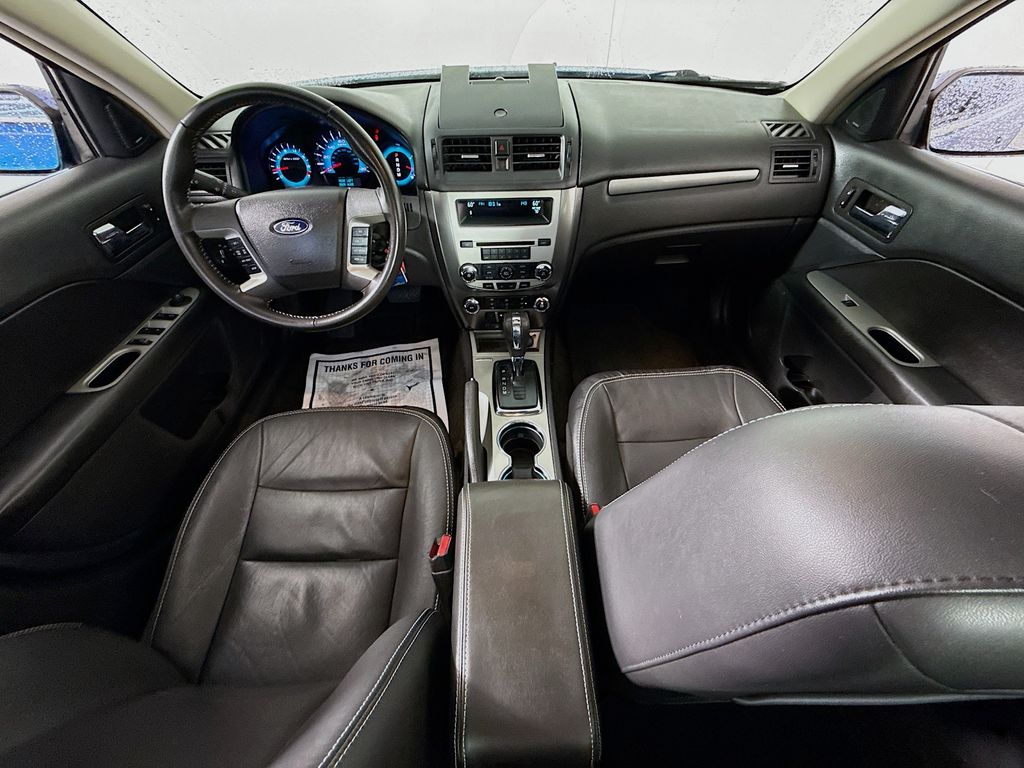 2012 Ford Fusion SEL photo 23