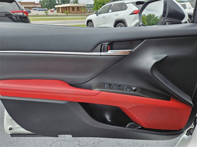 2024 Toyota Camry XSE V6 photo 28