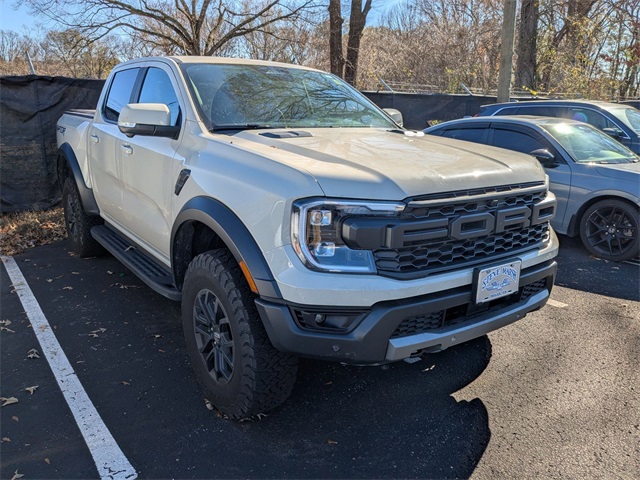2025 Ford Ranger Raptor photo 2