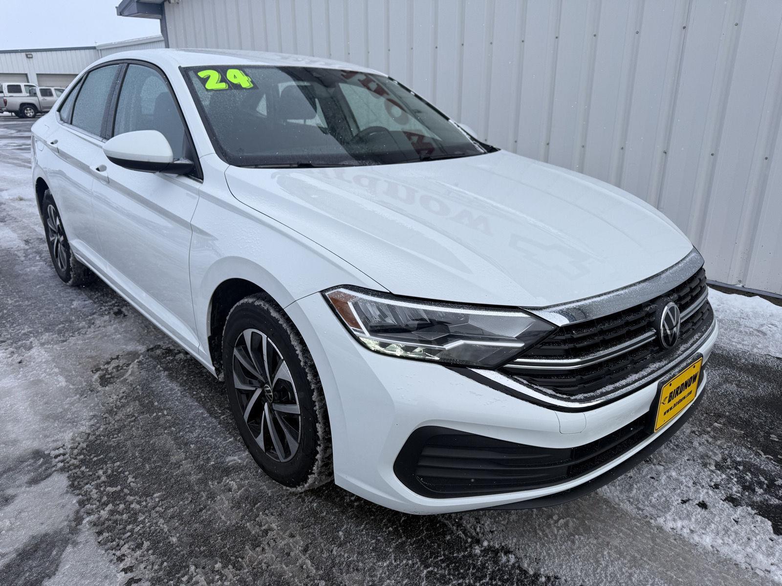 Used 2024 Volkswagen Jetta S with VIN 3VW5M7BU9RM027692 for sale in Monona, IA