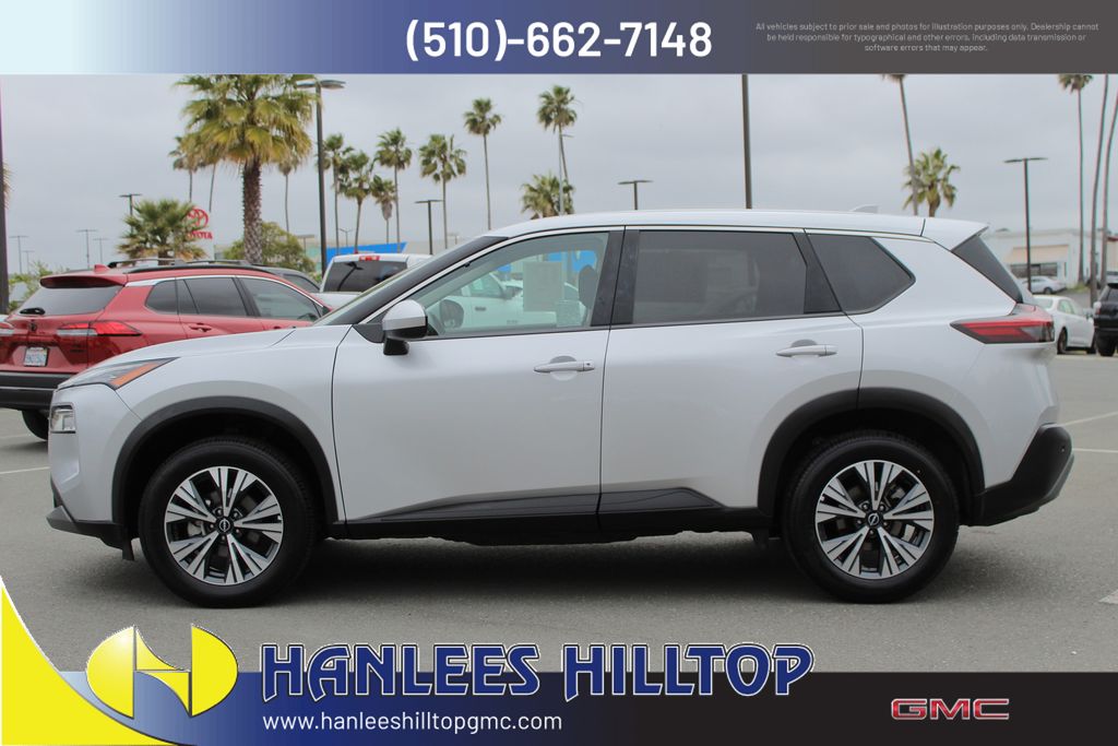 2023 Nissan Rogue SV photo 8