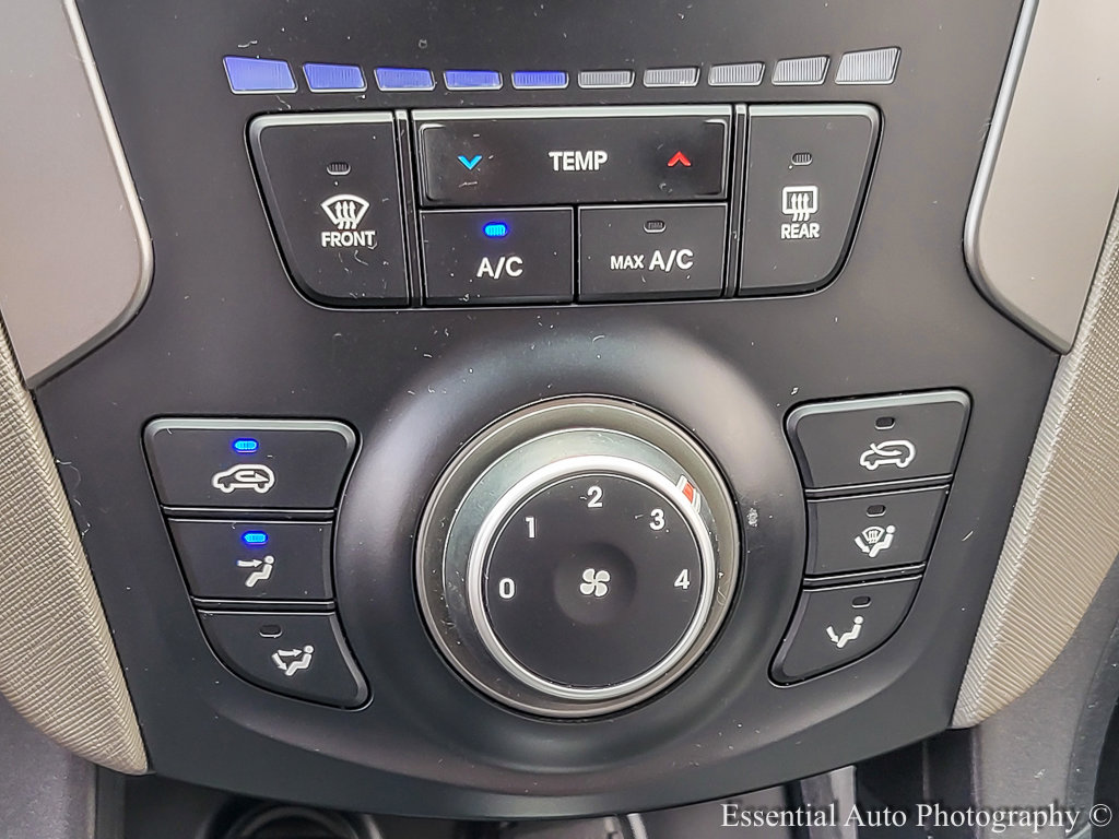 2017 HYUNDAI SANTA FE - Image 14