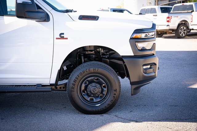 2025 Ram 2500 Tradesman photo 5