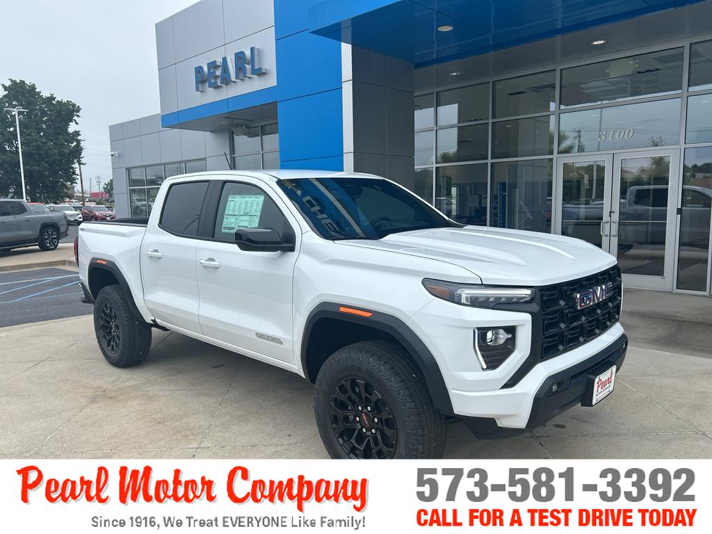 2026 GMC Canyon Elevation's photo