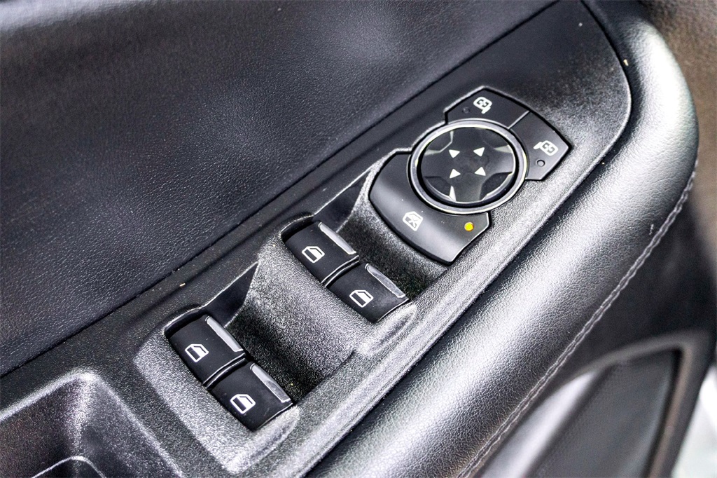 2024 Ford Edge SEL photo 10