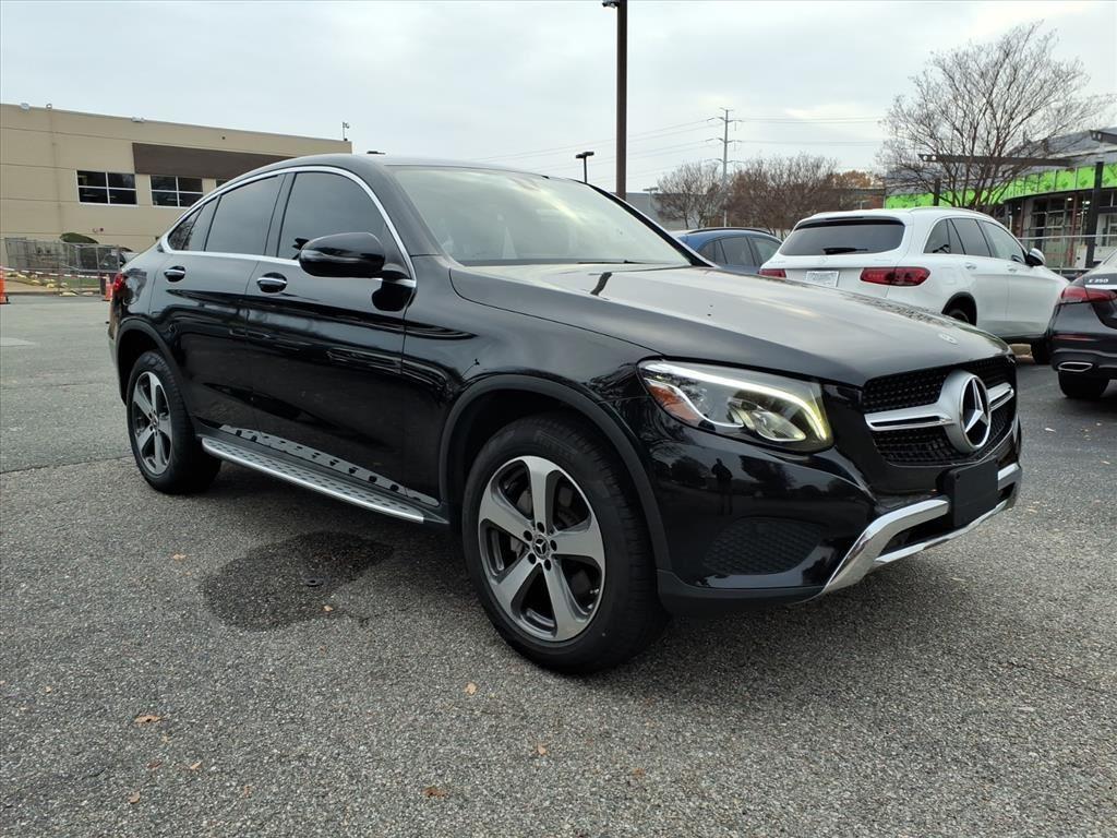 2019 Mercedes Benz GLC 300 4MATIC Coupe photo 3