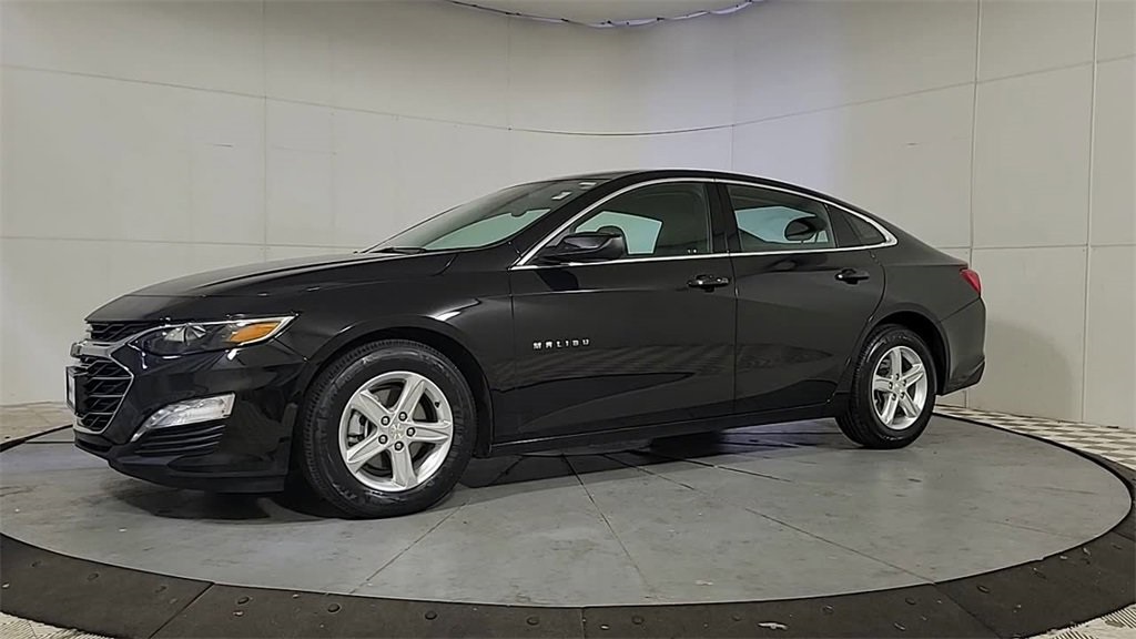 2024 CHEVROLET MALIBU - Image 9