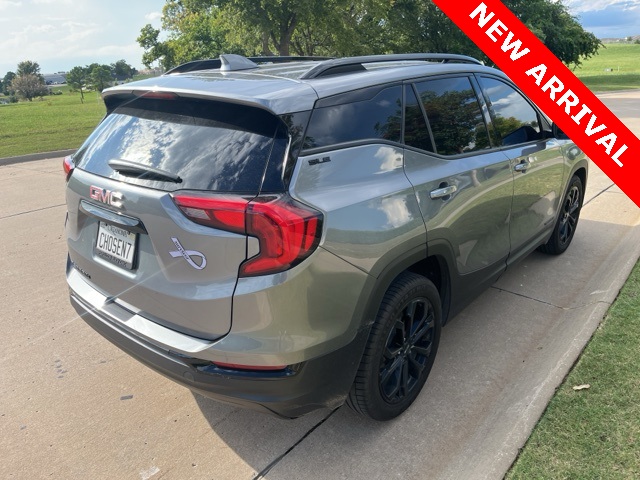 2020 Gmc Terrain SLE photo 3