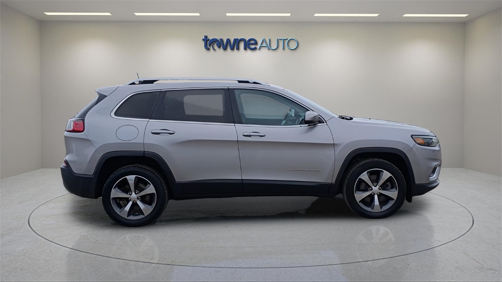 2019 Jeep Cherokee Limited photo 6