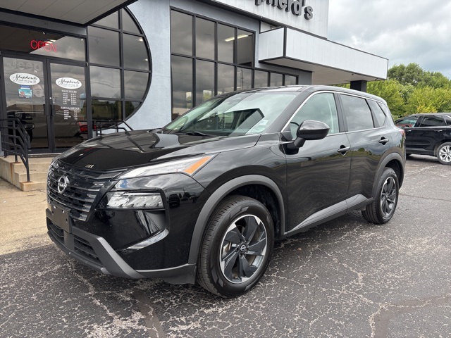 2024 Nissan Rogue SV photo 2
