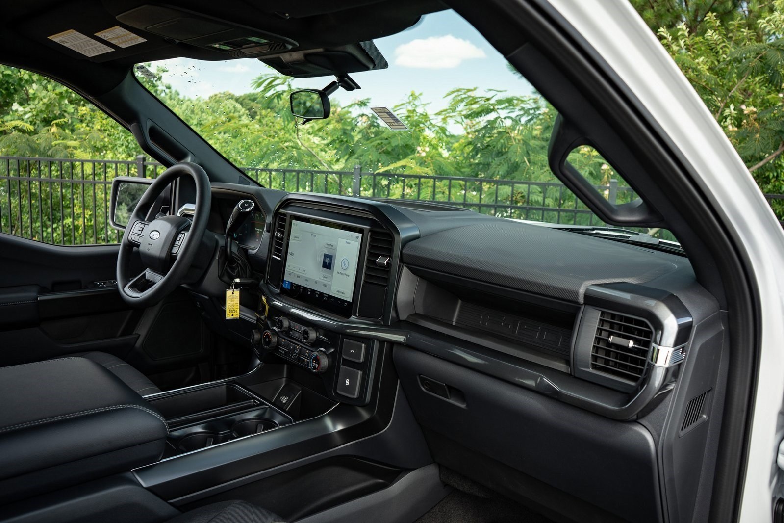 2025 Ford F-150 STX photo 18