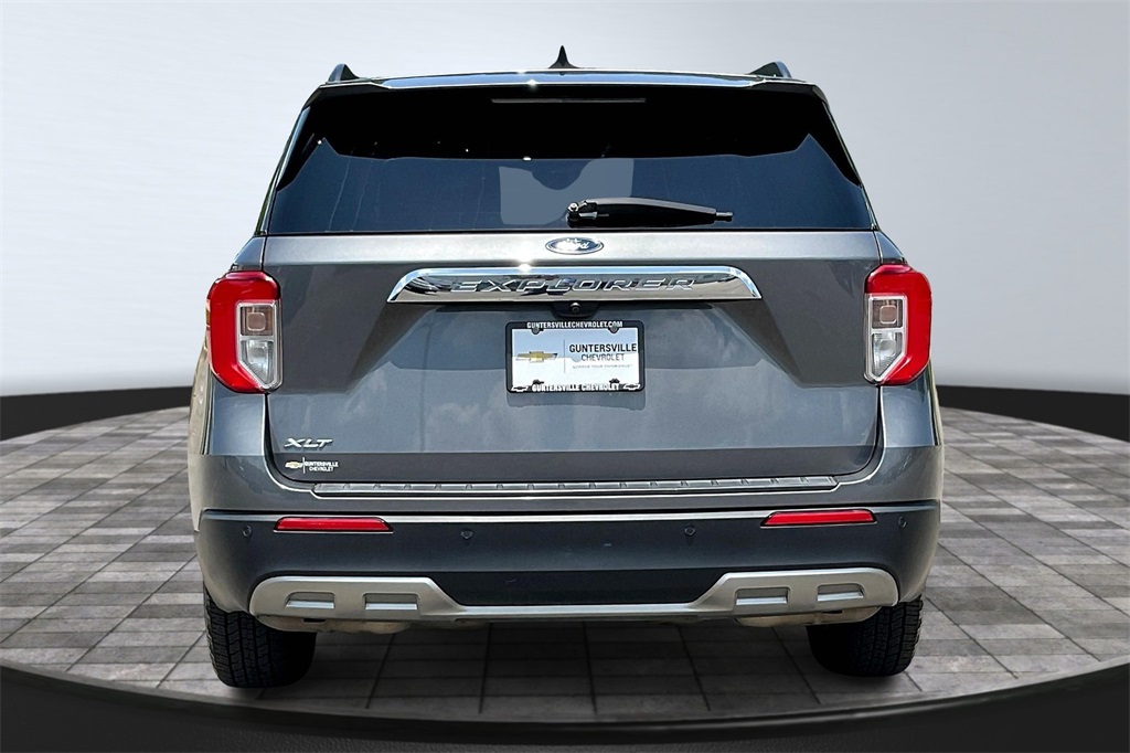 2023 Ford Explorer XLT photo 4