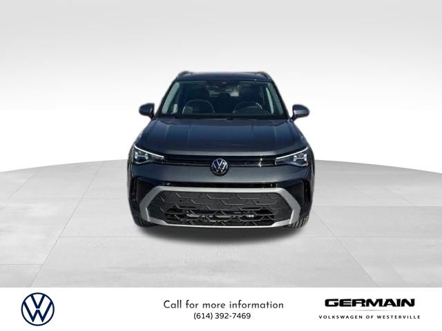 2025 Volkswagen Taos SE photo 2