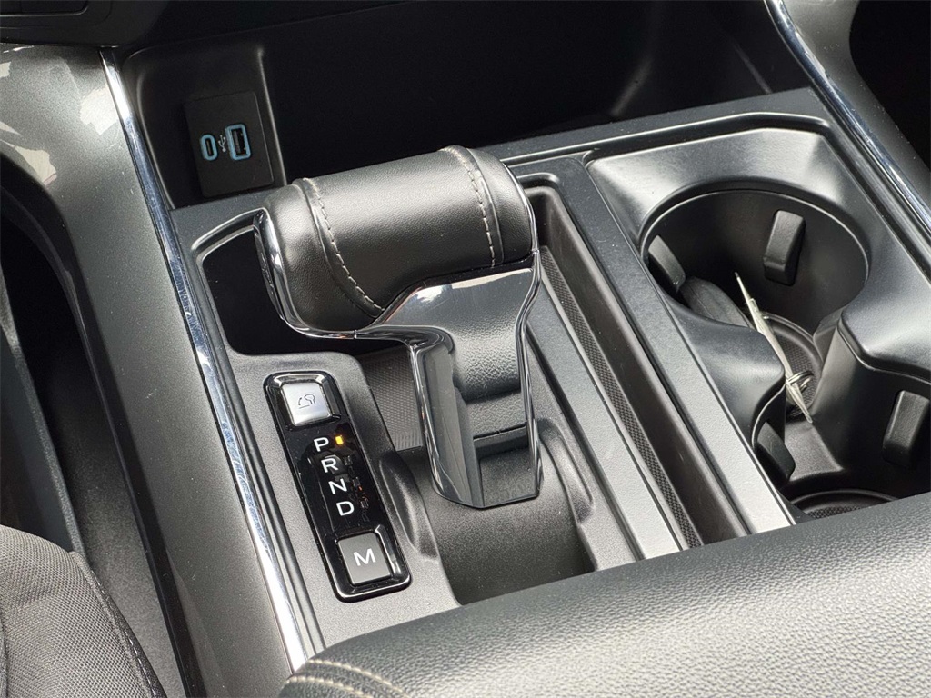 2023 Ford F-150 XLT photo 19
