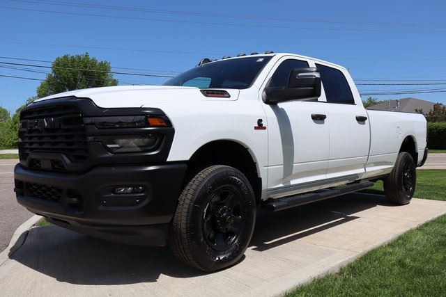 2025 Ram 3500 Tradesman photo 7