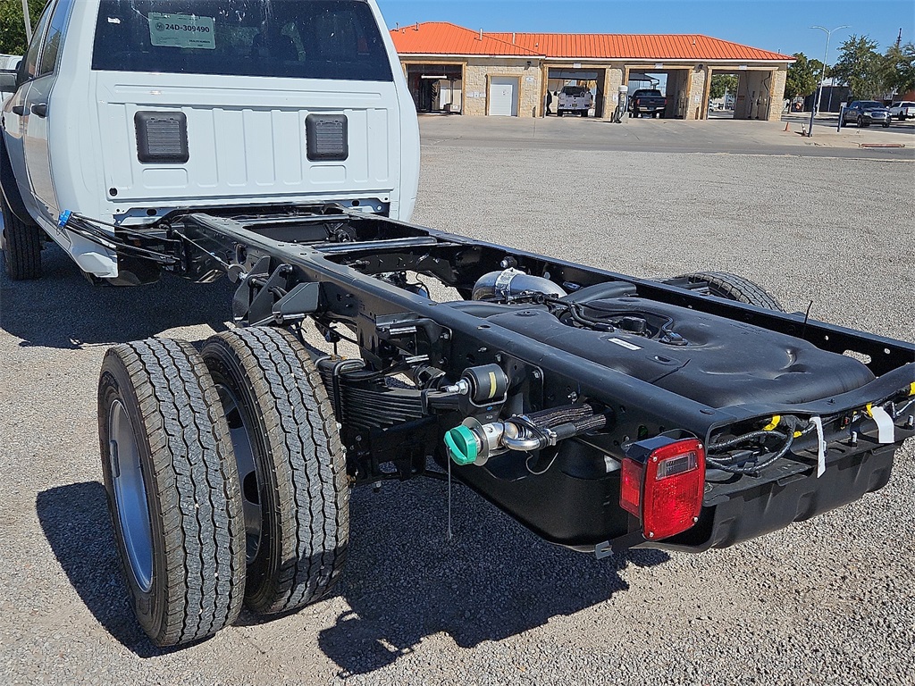 2024 Ram 5500 Tradesman photo 15