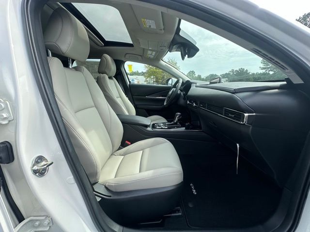 2025 Mazda CX-30 2.5 S Preferred photo 31