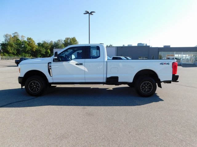 2024 Ford F-250 photo 9