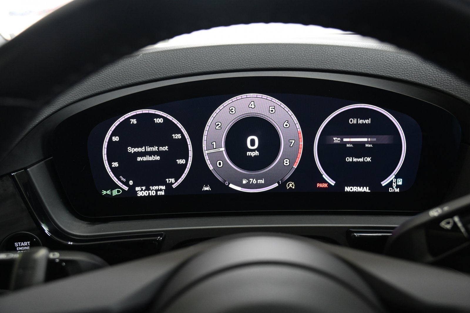 2024 Porsche Cayenne Base photo 12
