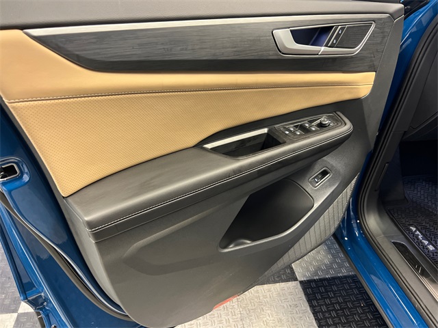 2026 Volkswagen Atlas Cross Sport SE Technology photo 4