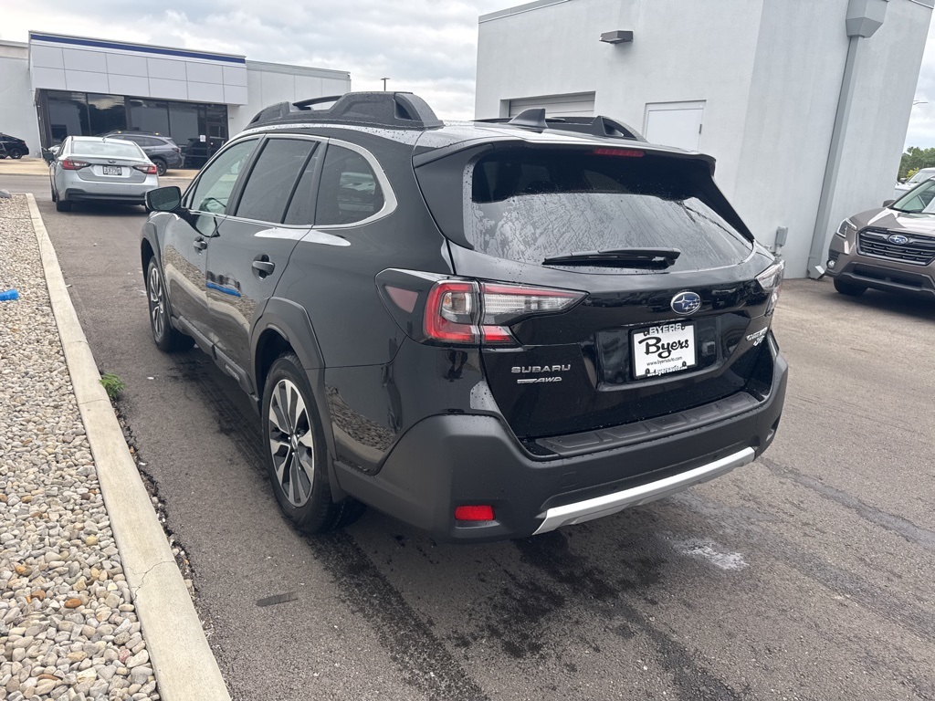 2025 Subaru Outback Limited XT photo 4