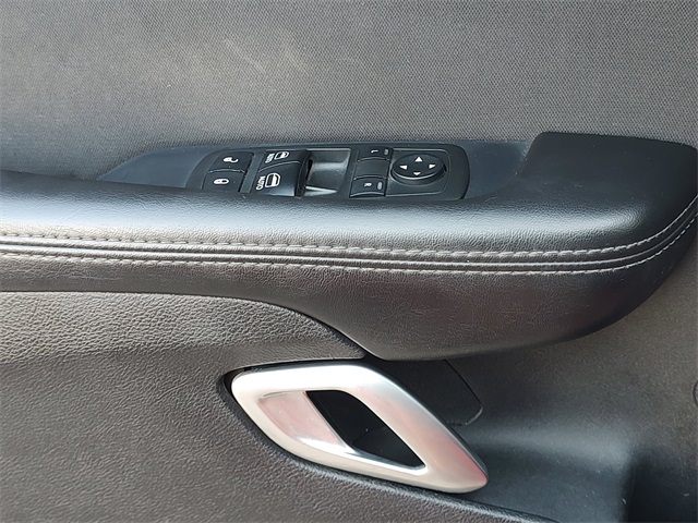 2018 Dodge Challenger SXT photo 24