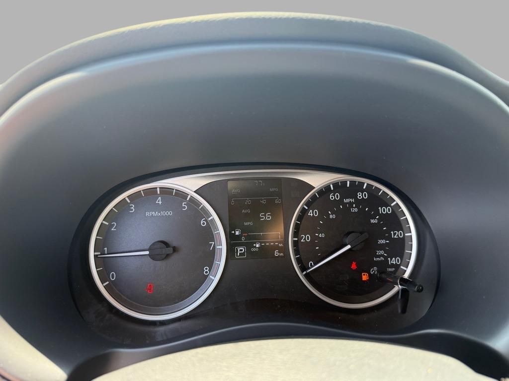 2025 Nissan Kicks Play S photo 13