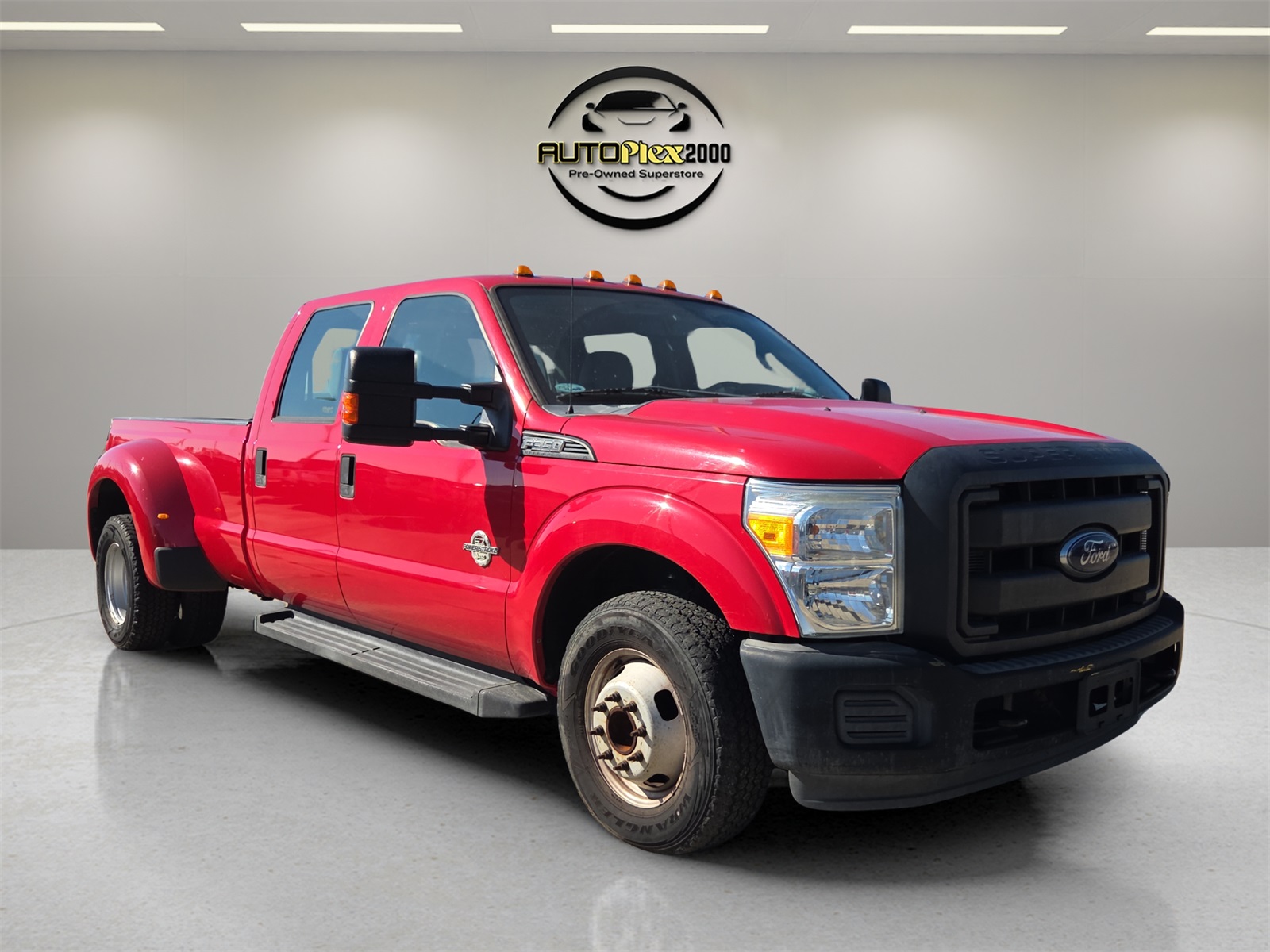 2015 Ford F-350 Super Duty XL's photo