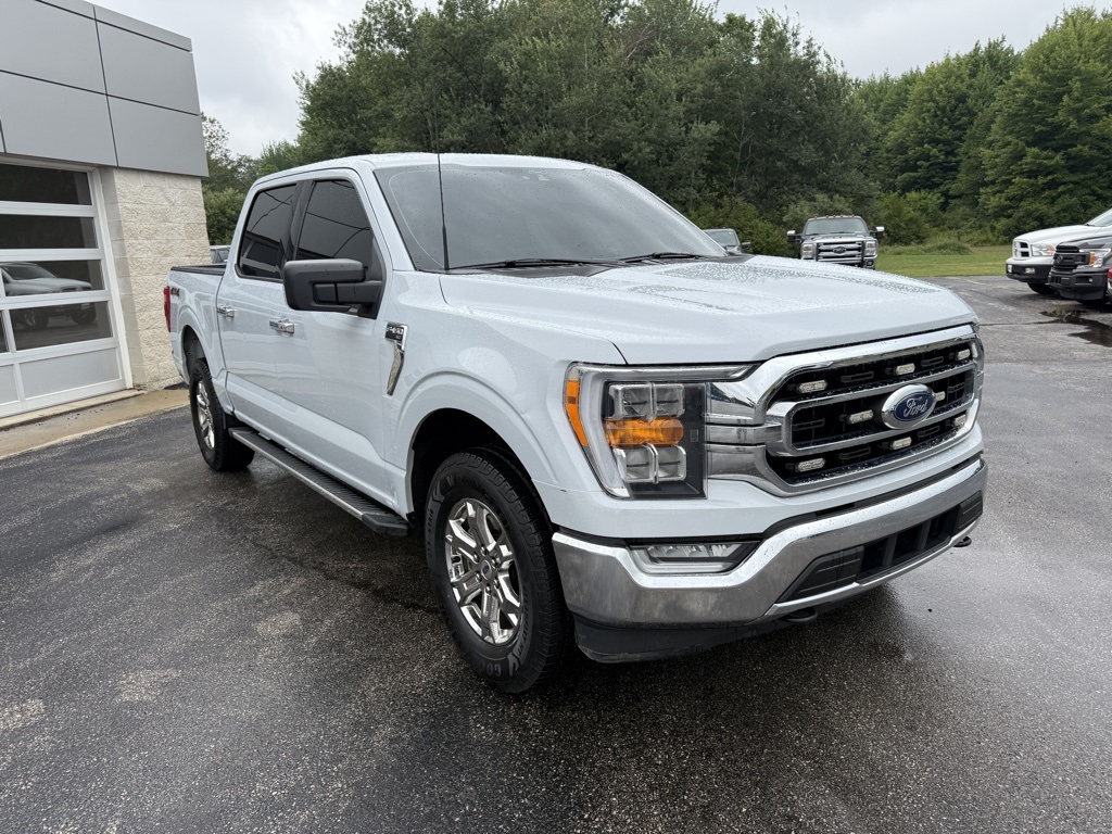 2022 Ford F-150 XLT photo 3
