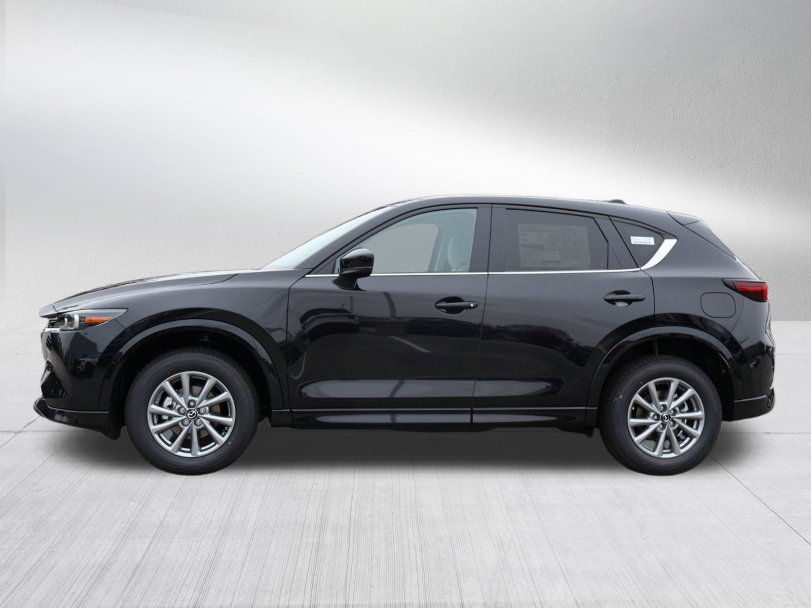 2025 Mazda CX-5 2.5 S Preferred photo 4