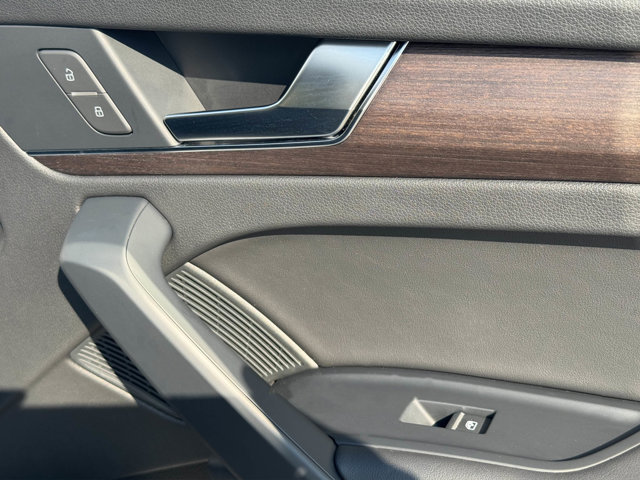 2023 Audi Q5 Premium Plus photo 17