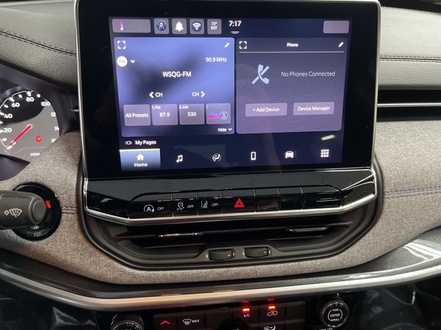 2024 Jeep Compass Latitude photo 29