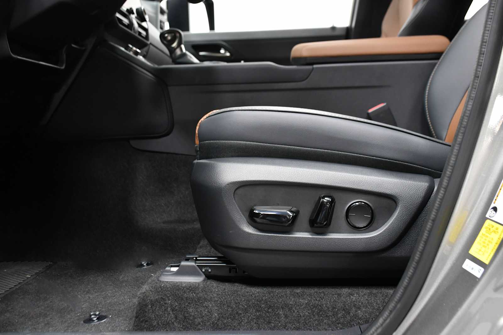 2025 Lexus GX 550 Premium photo 3