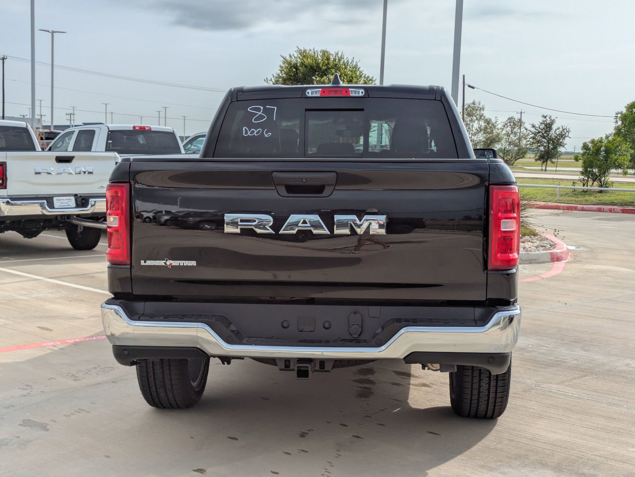 2025 Ram 1500 Big Horn Lone Star photo 4