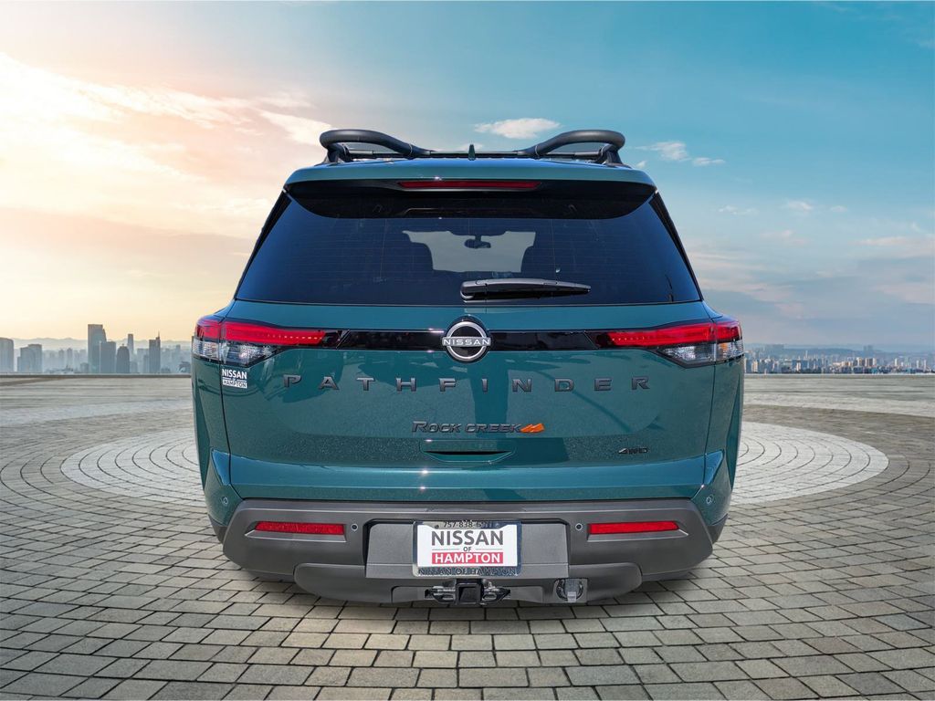 2025 Nissan Pathfinder Rock Creek photo 4