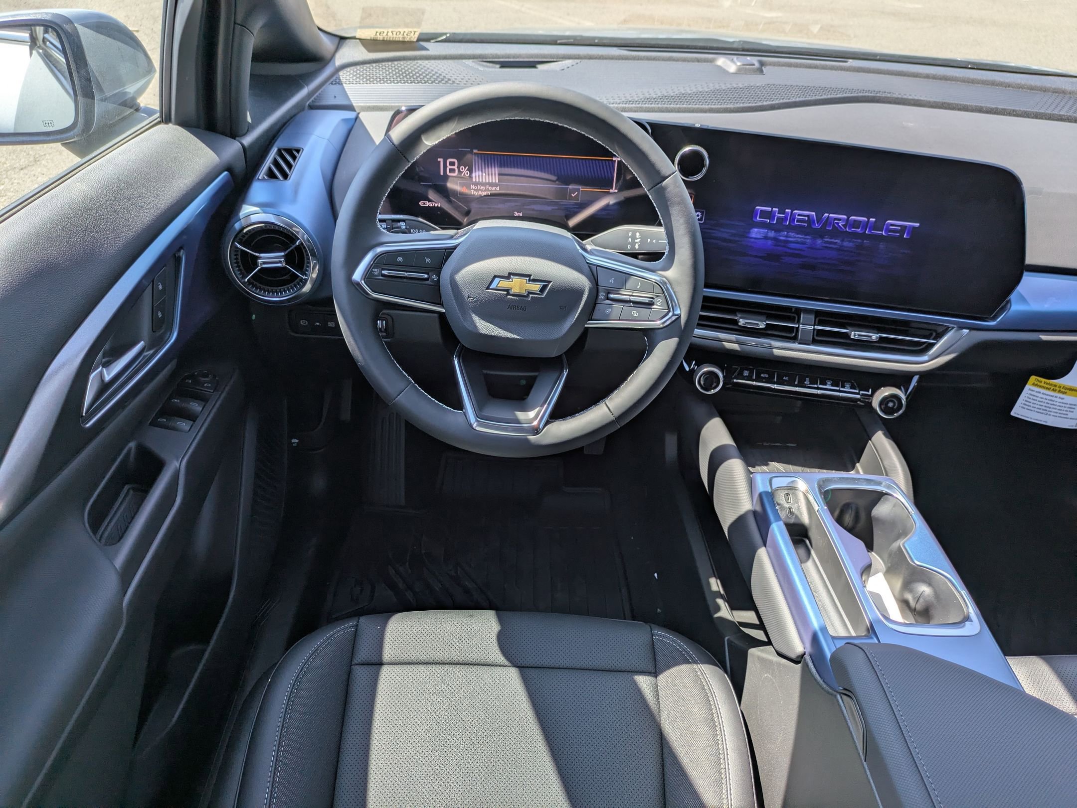 2026 Chevrolet Equinox EV 1LT photo 14