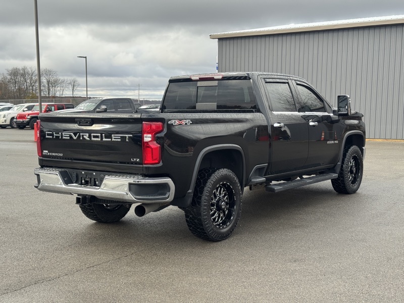 2023 Chevrolet Silverado 2500HD LTZ photo 3