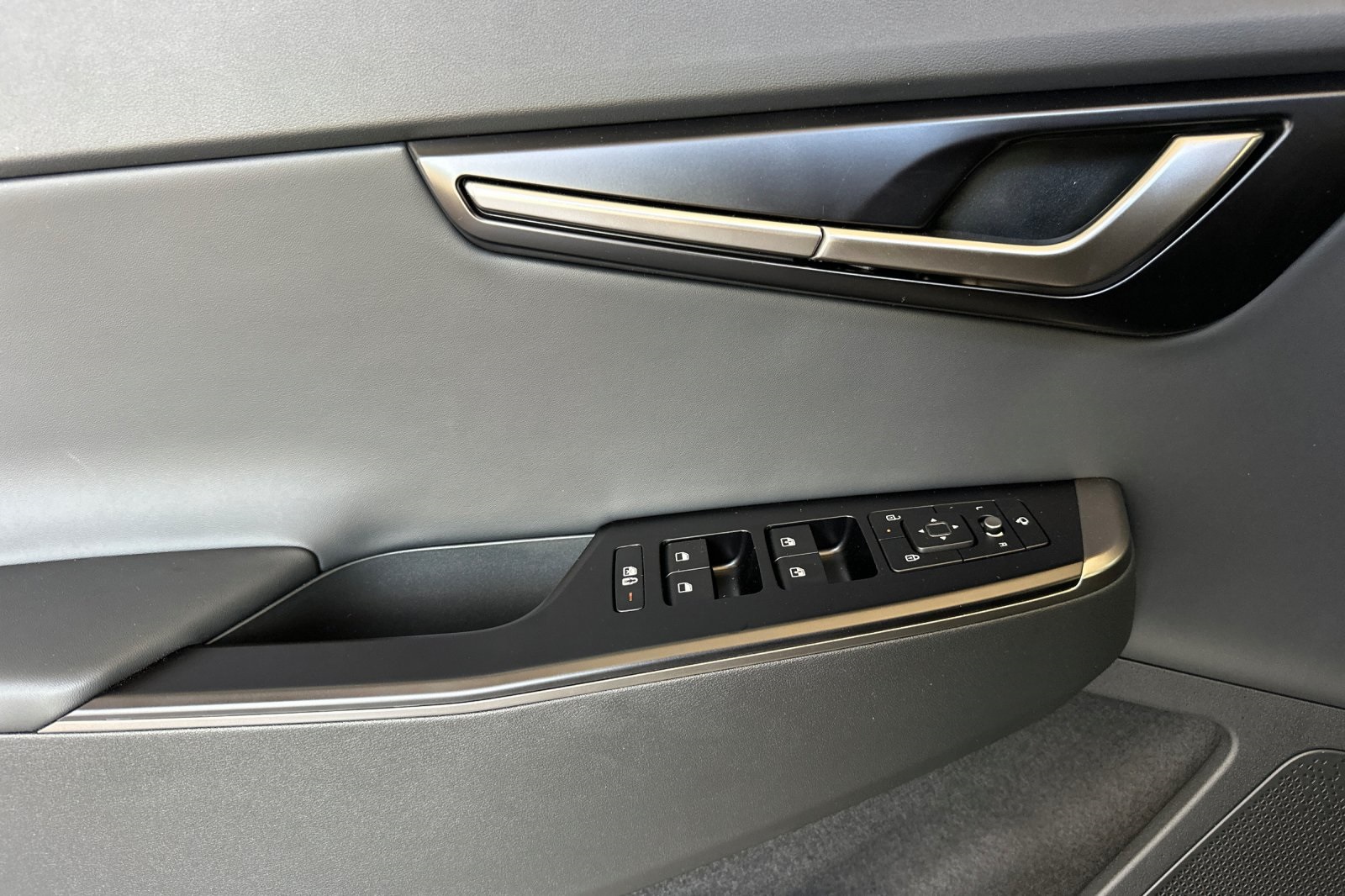 2025 Kia EV6 Light Wind photo 7