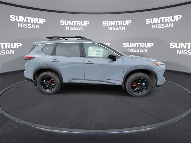 2025 Nissan Rogue SV photo 8