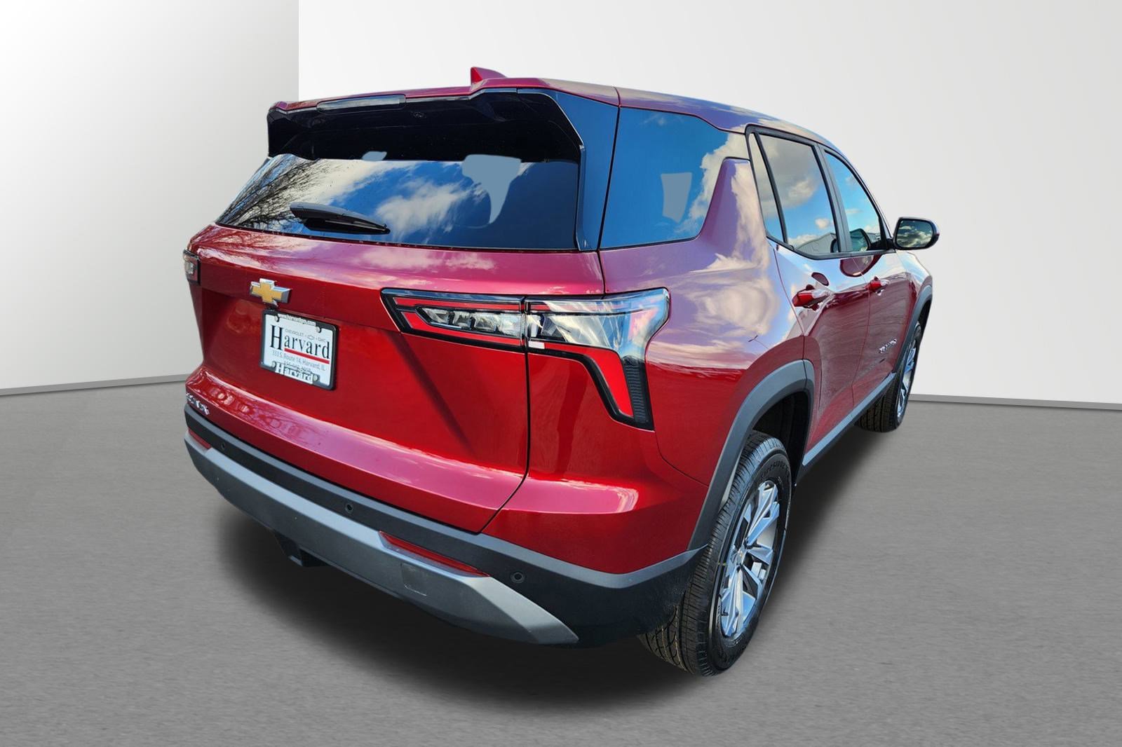 2025 Chevrolet Equinox LT photo 3