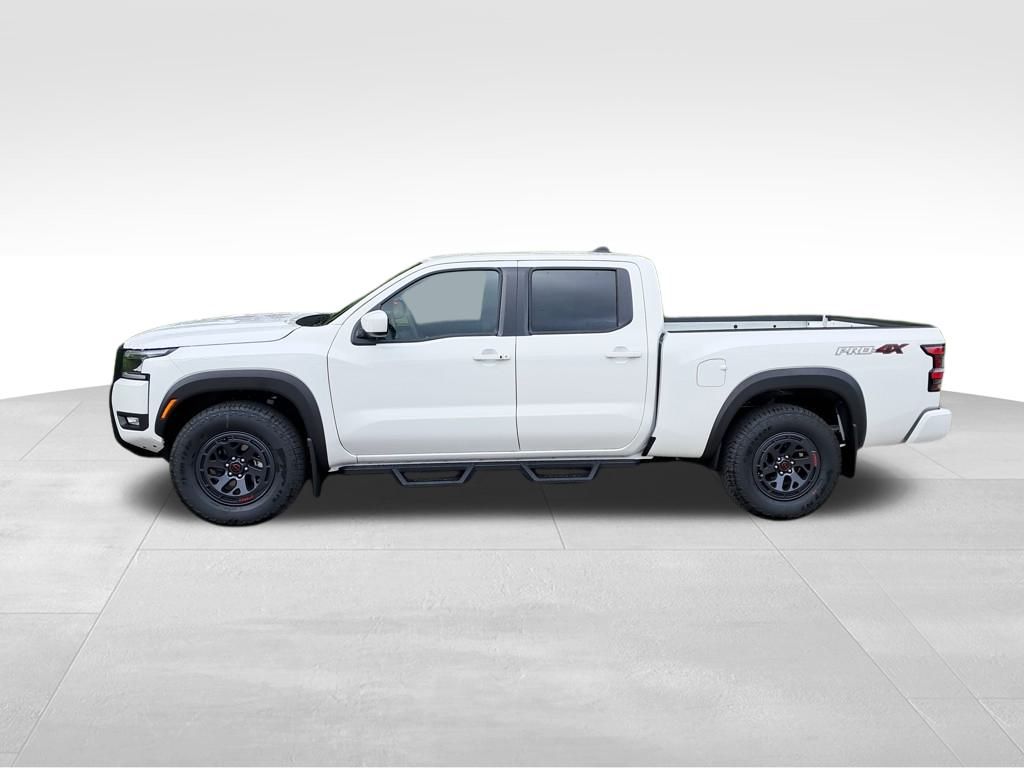 2025 Nissan Frontier PRO-4X photo 3