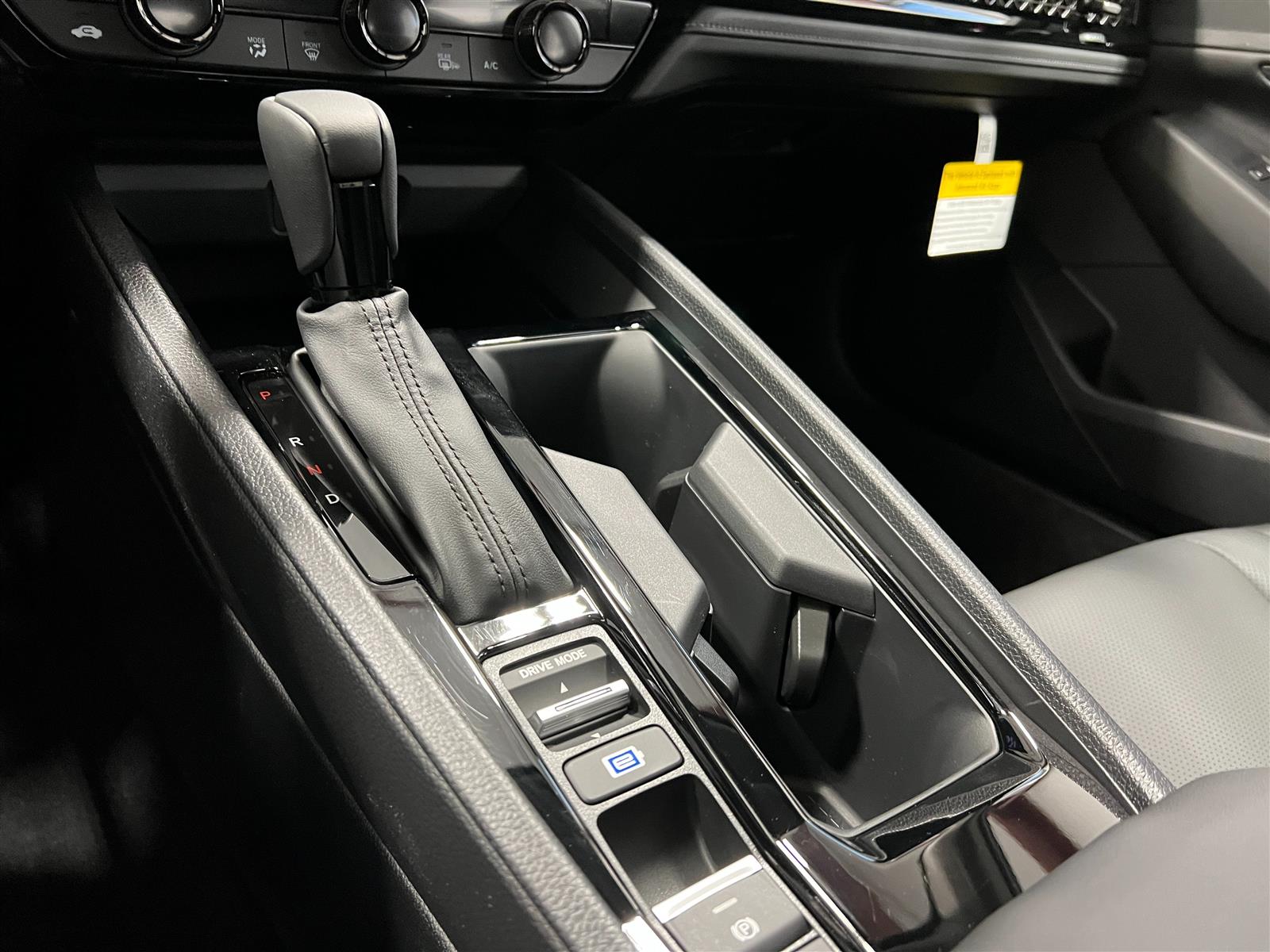 2025 Honda Accord Hybrid EX-L photo 17