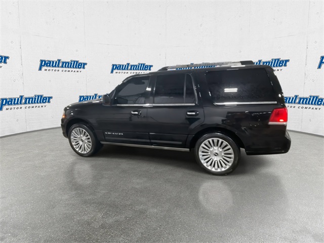 2017 Lincoln Navigator Reserve photo 4
