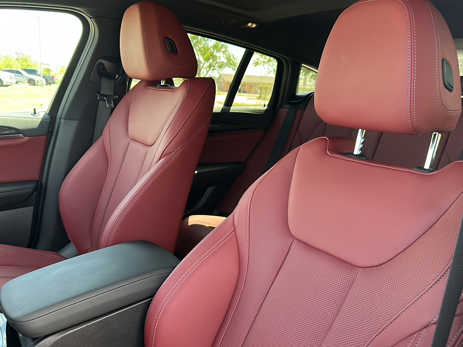2025 Bmw X4 M40i photo 2