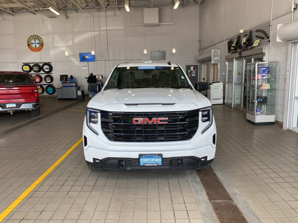 2024 Gmc Sierra 1500 Elevation photo 2